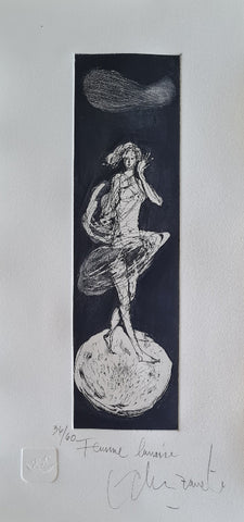 FEMME LUNAIRE